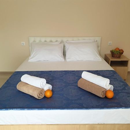 Arda Hotel Gagra Exterior photo