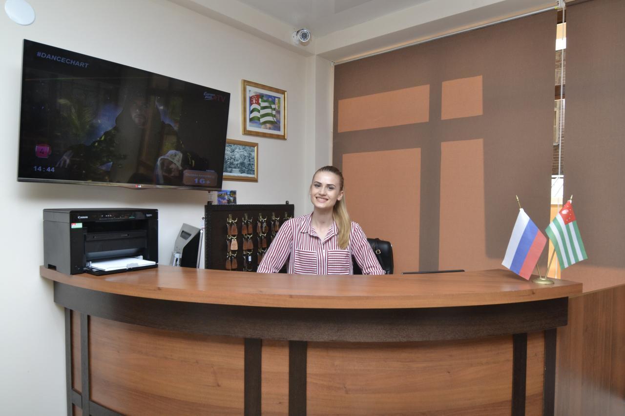 Arda Hotel Gagra Exterior photo