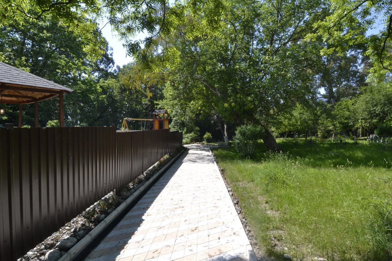 Arda Hotel Gagra Exterior photo