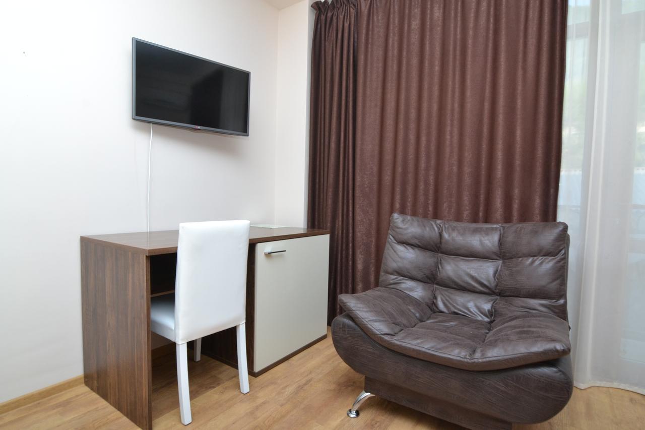 Arda Hotel Gagra Exterior photo