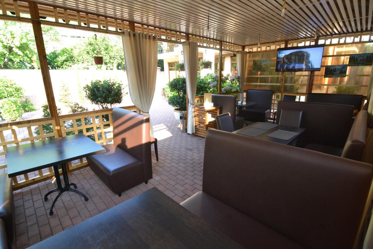 Arda Hotel Gagra Exterior photo