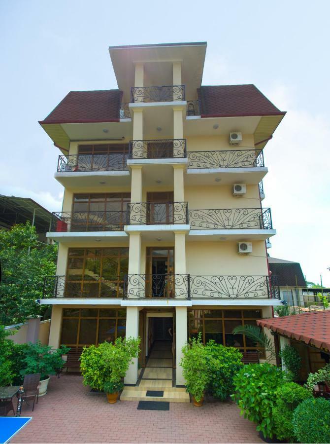 Arda Hotel Gagra Exterior photo